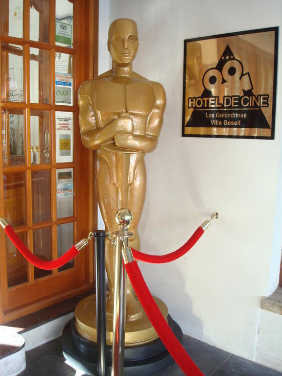 Hotel De Cine Las Golondrinas Villa Gesell Exteriör bild